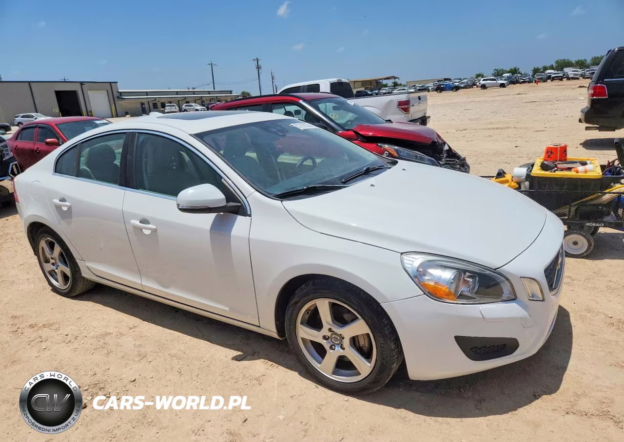2012 Volvo S60 T5 VIN:YV1622FS7C2053323 - 4