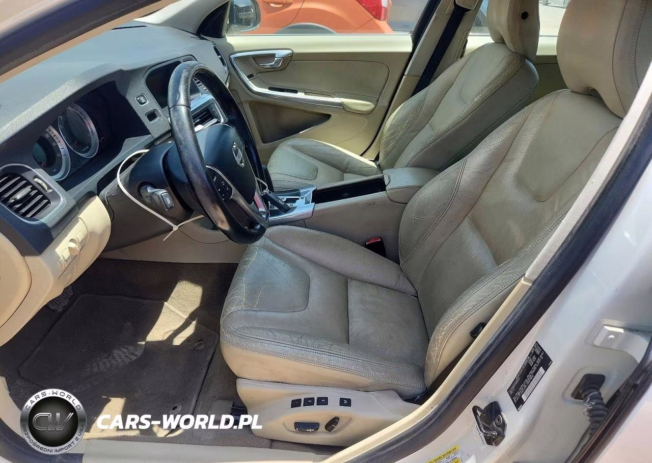 2012 Volvo S60 T5 VIN:YV1622FS7C2053323 - 7