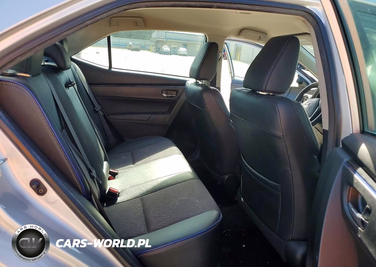 2018 Toyota Corolla Se VIN:2T1BURHE9JC035905 - 10