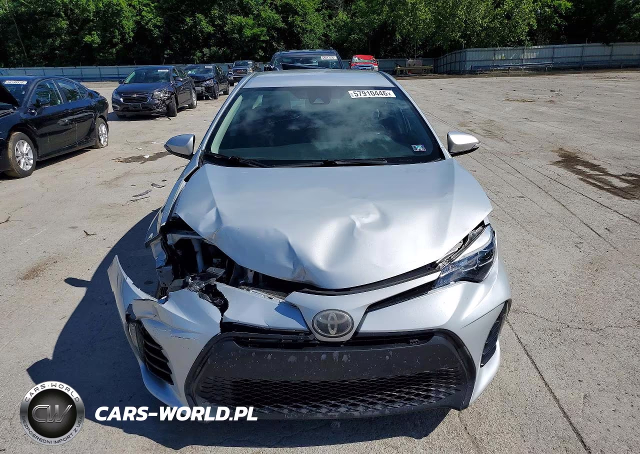 2018 Toyota Corolla Se VIN:2T1BURHE9JC035905 - 5