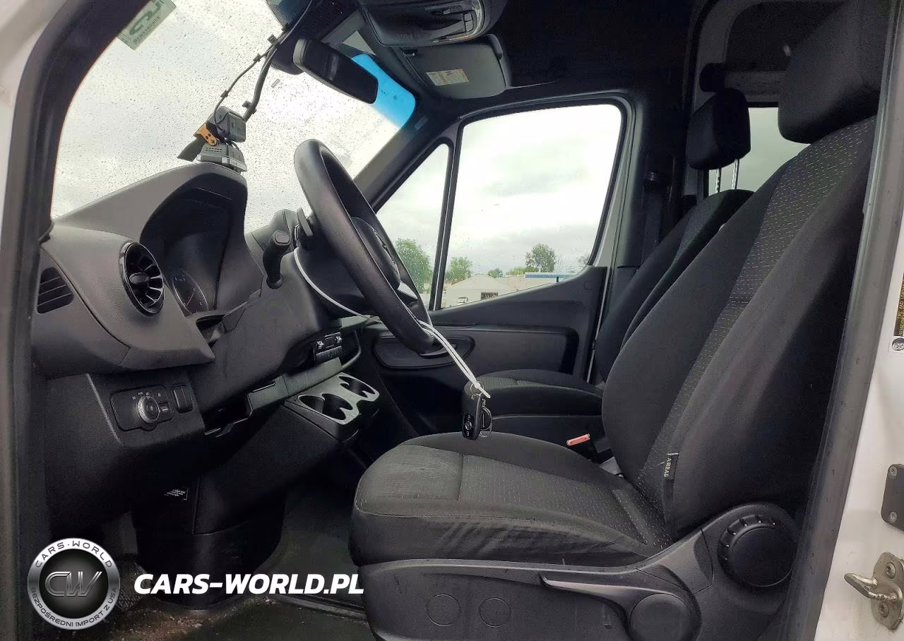 2021 Mercedes-Benz Sprinter 2500 VIN:W1Y4DBHY2MT045467 - 7