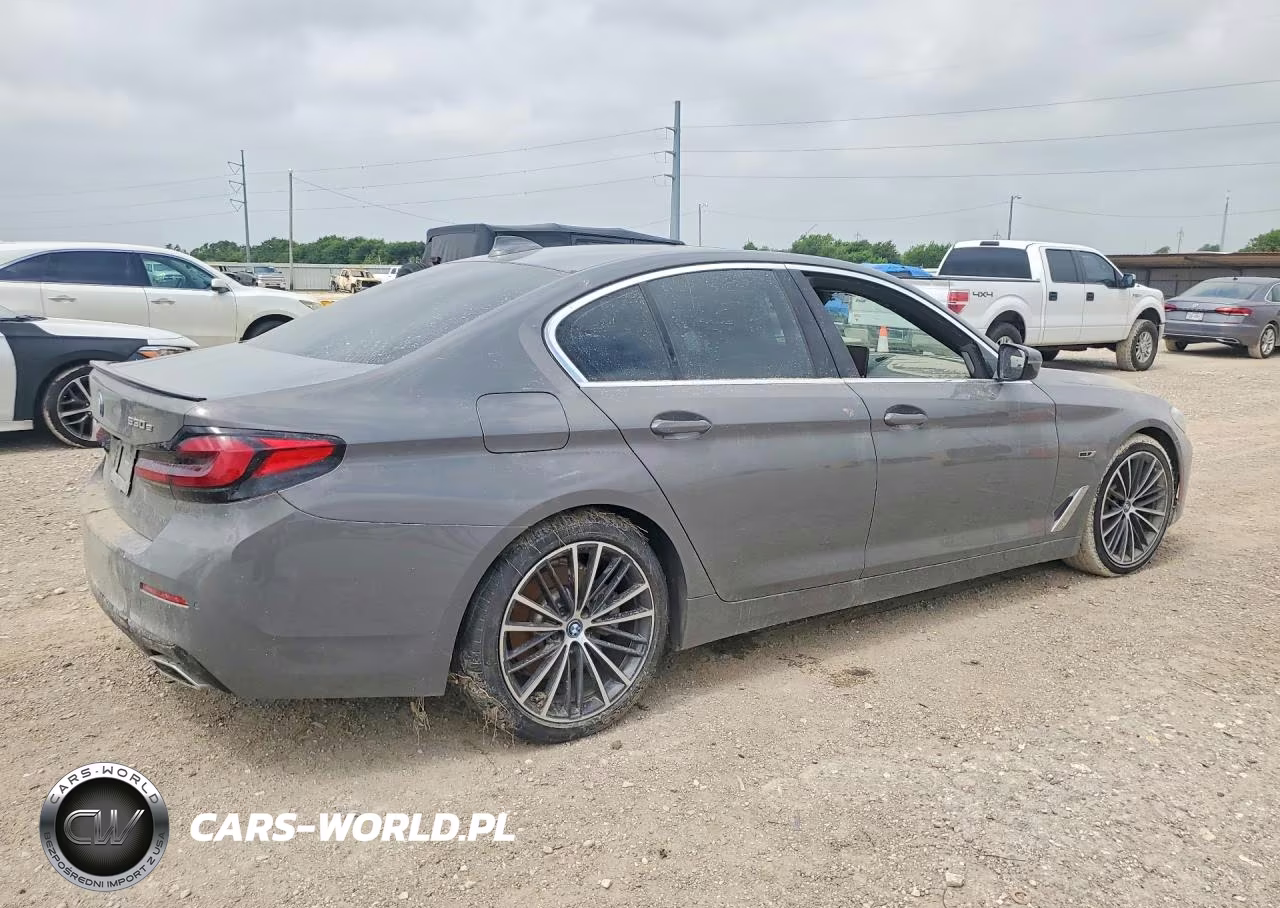2022 BMW 530E VIN:WBA13AG01NCJ60527 - 3