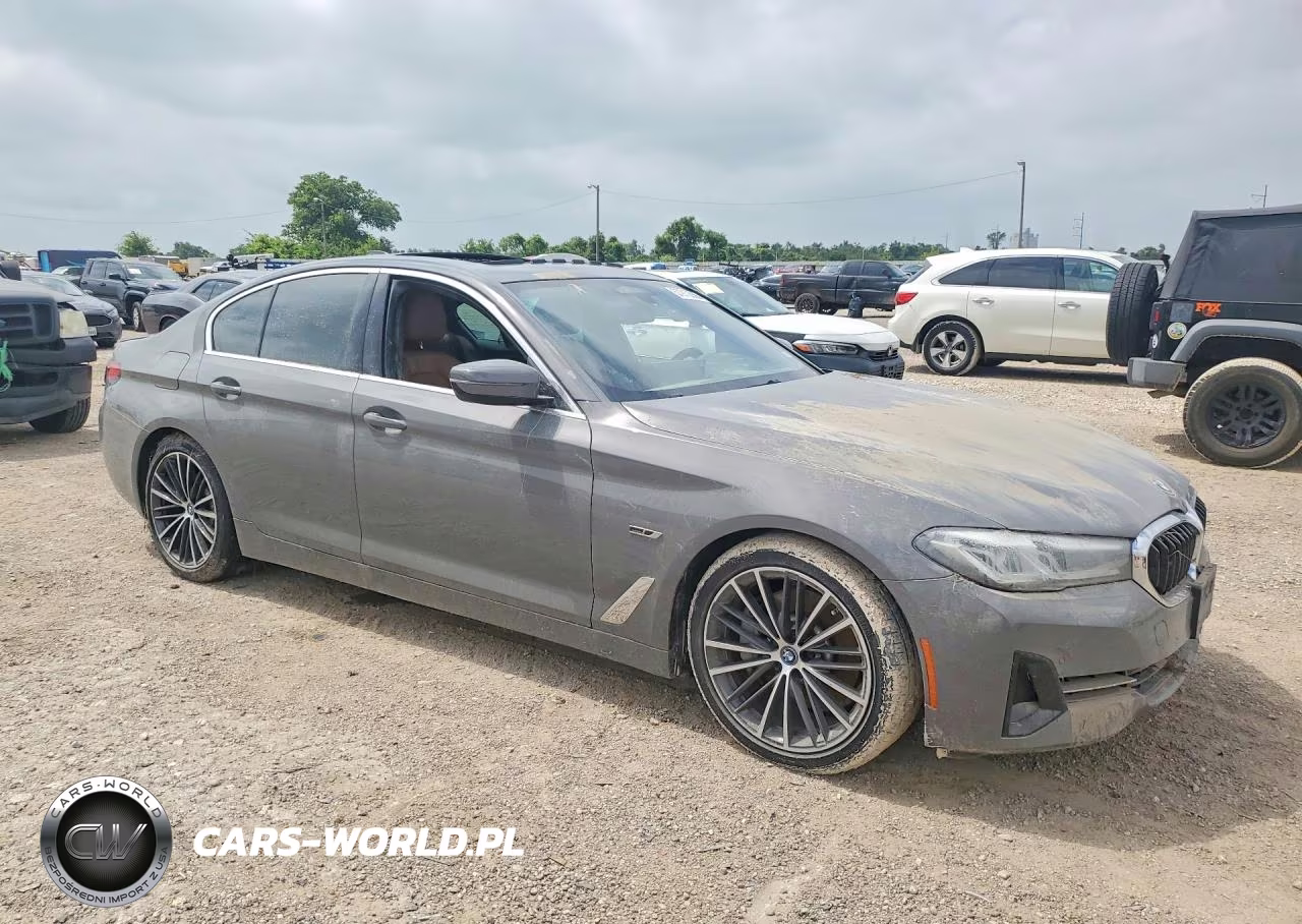 2022 BMW 530E VIN:WBA13AG01NCJ60527 - 4