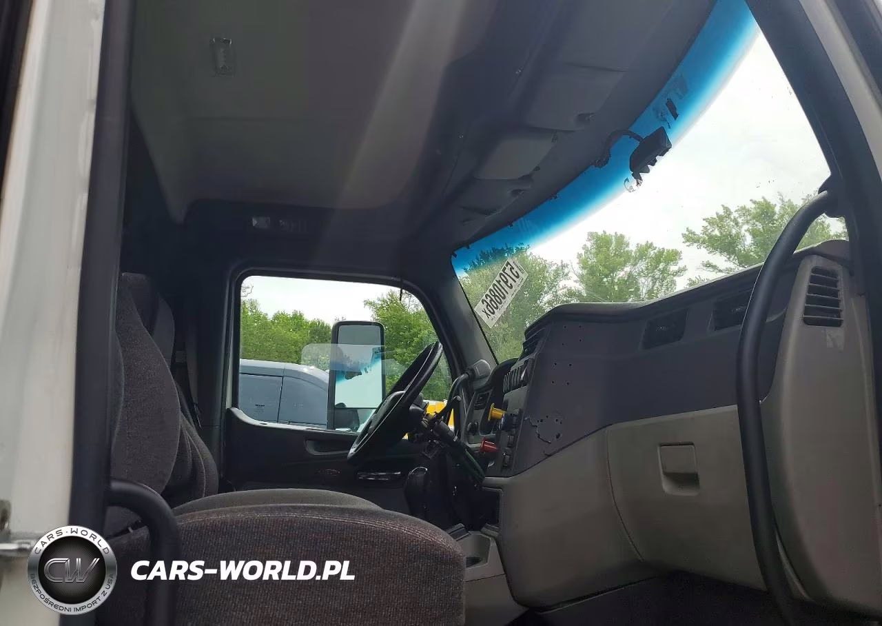 2015 Peterbilt 579 Semi Truck VIN:1XPBA48X7FD299369 - 5