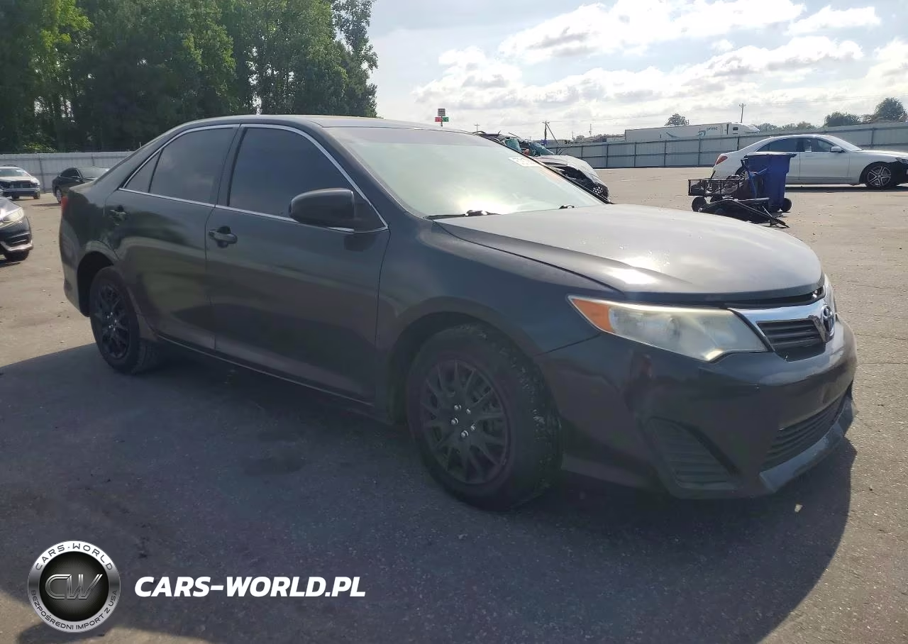 2012 Toyota Camry L VIN:4T1BF1FKXCU581733 - 4