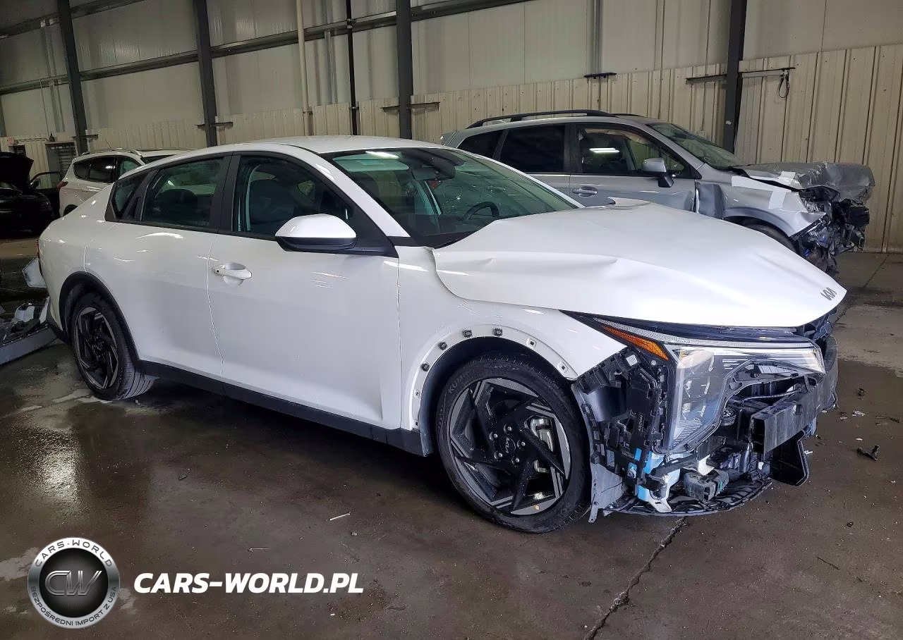 2025 Kia K4 Ex VIN:3KPFU4DE3SE027988 - 4