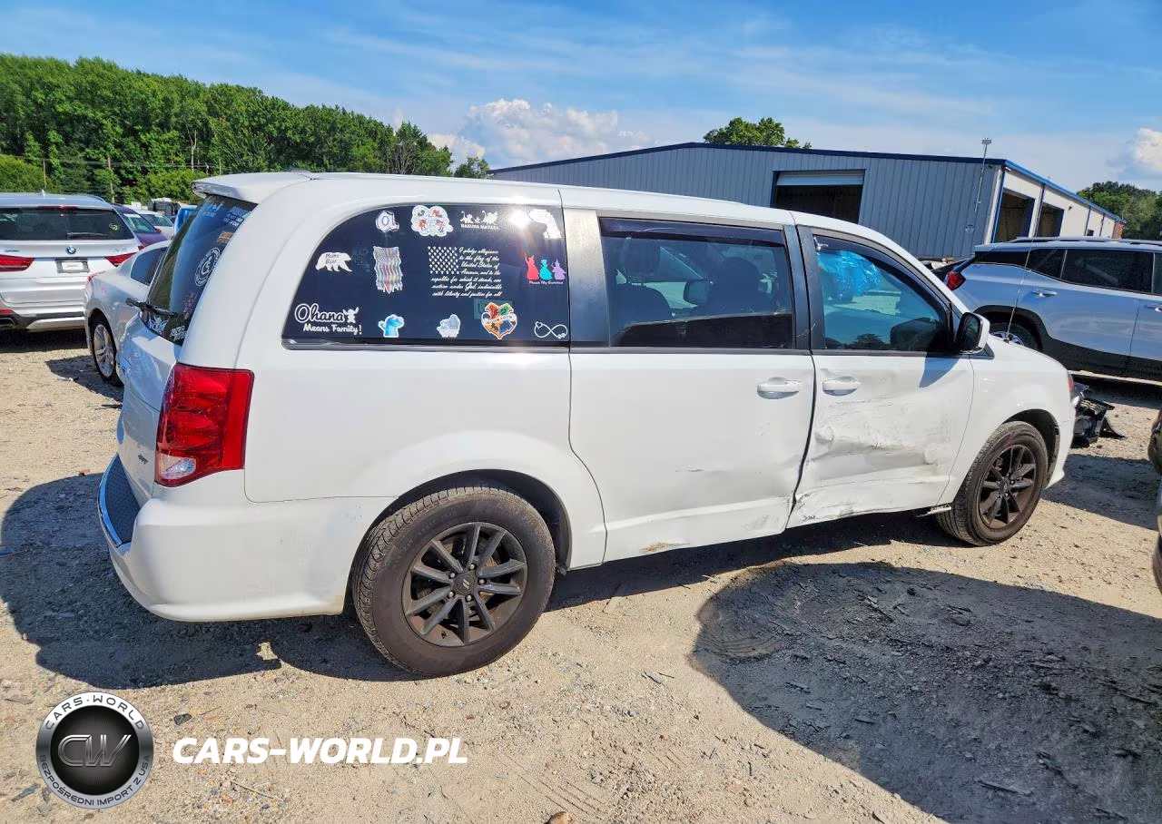2020 Dodge Grand Caravan Gt VIN:2C4RDGEG7LR189332 - 3