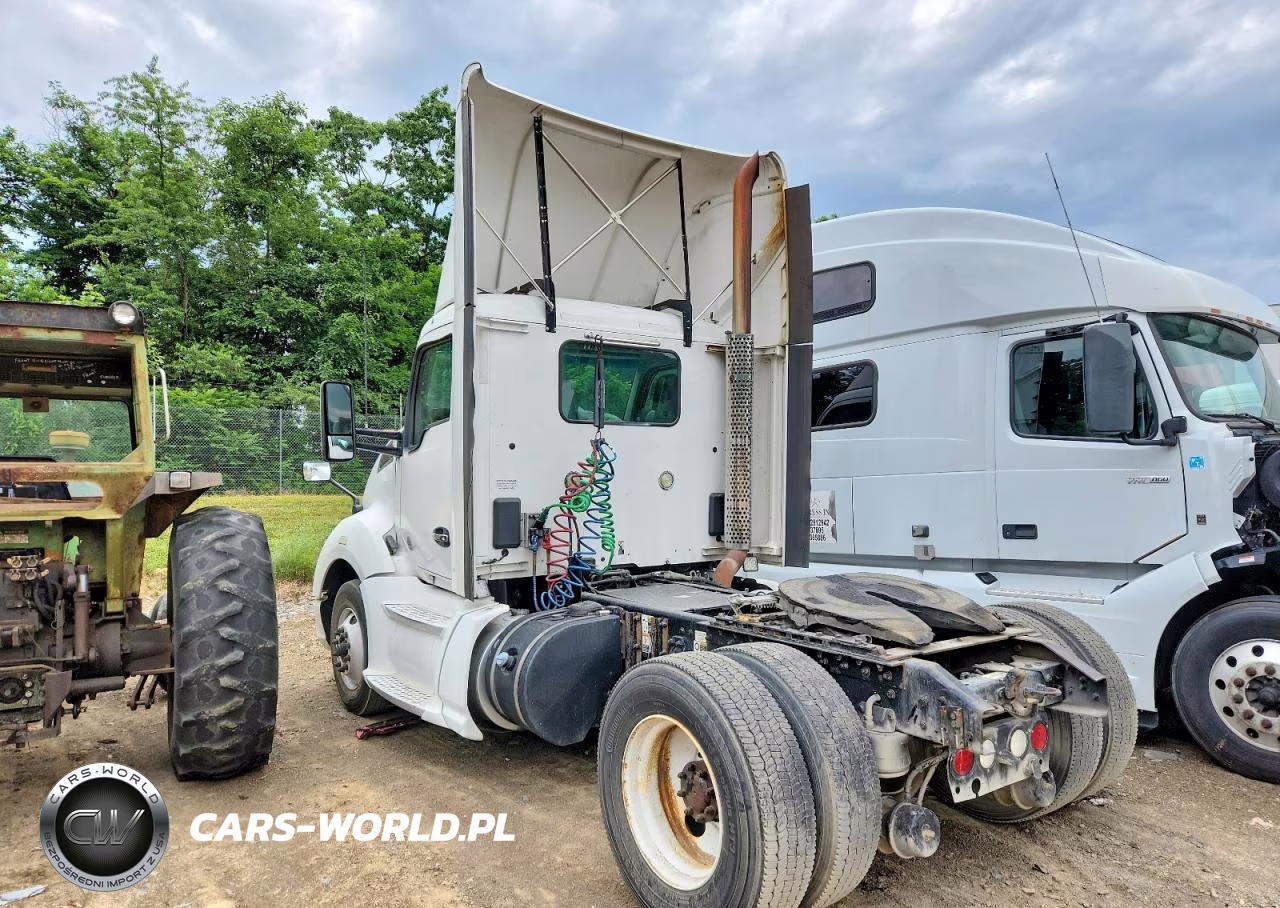2015 Kenworth Construction T680 VIN:1XKYA48X0FJ462462 - 3