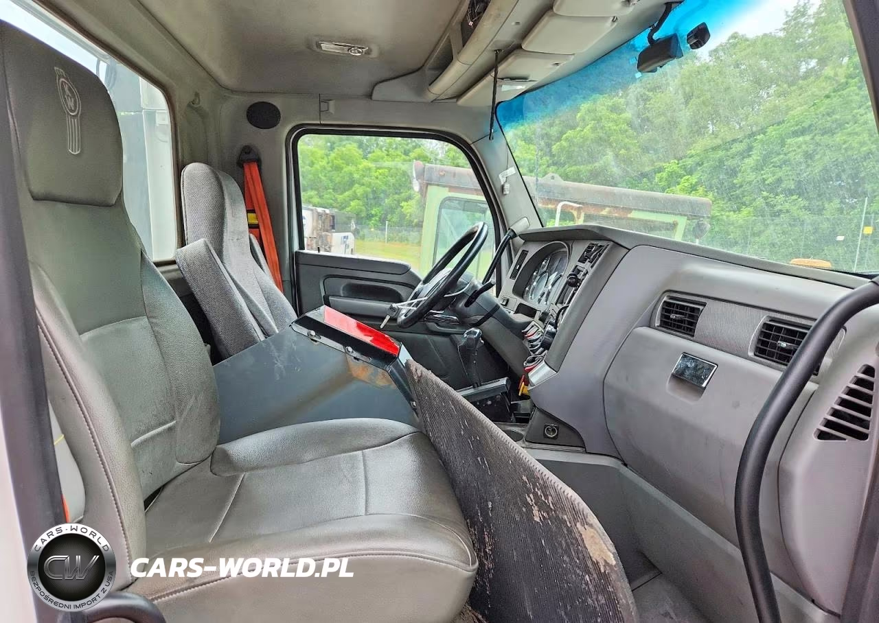 2015 Kenworth Construction T680 VIN:1XKYA48X0FJ462462 - 6