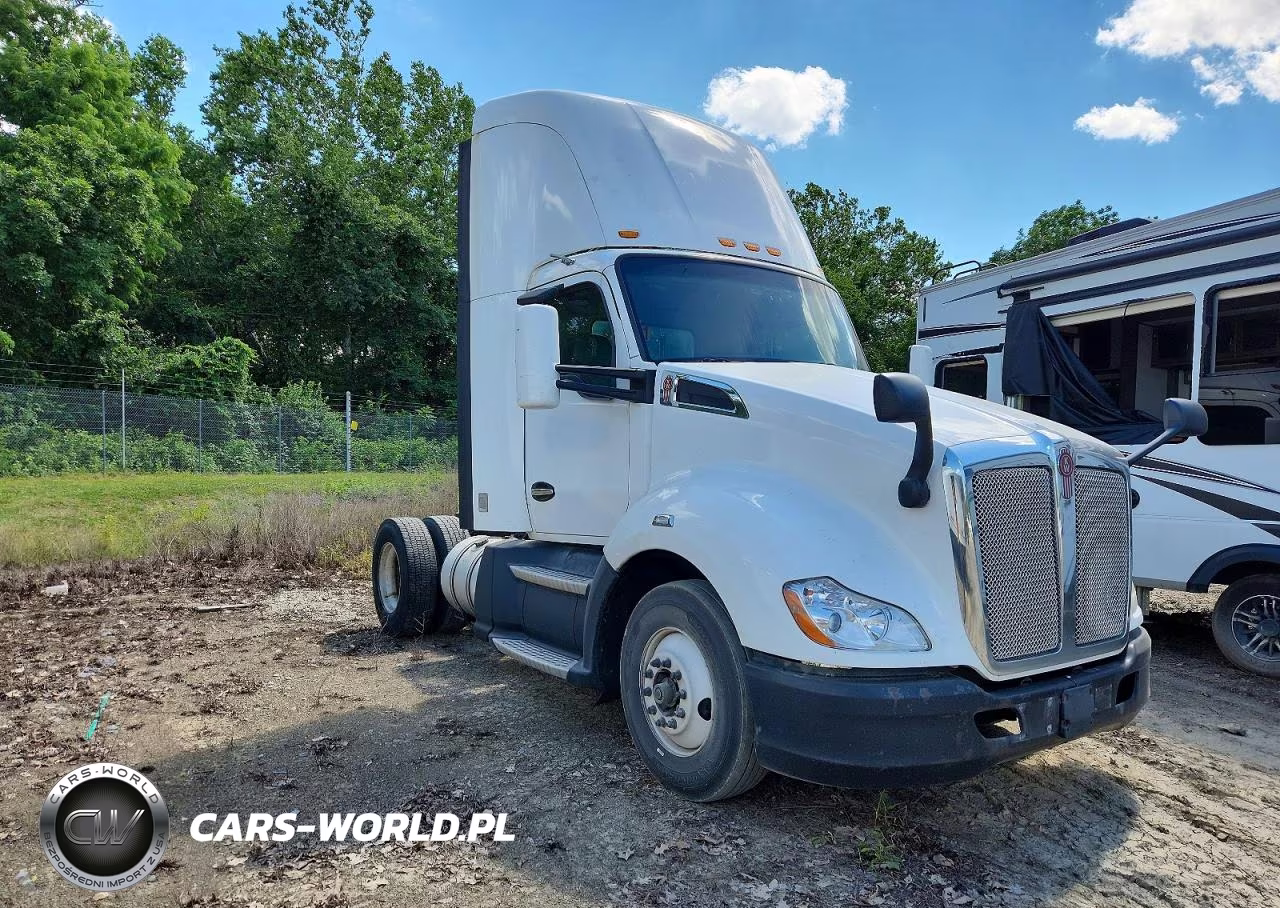 2016 Kenworth Construction T680