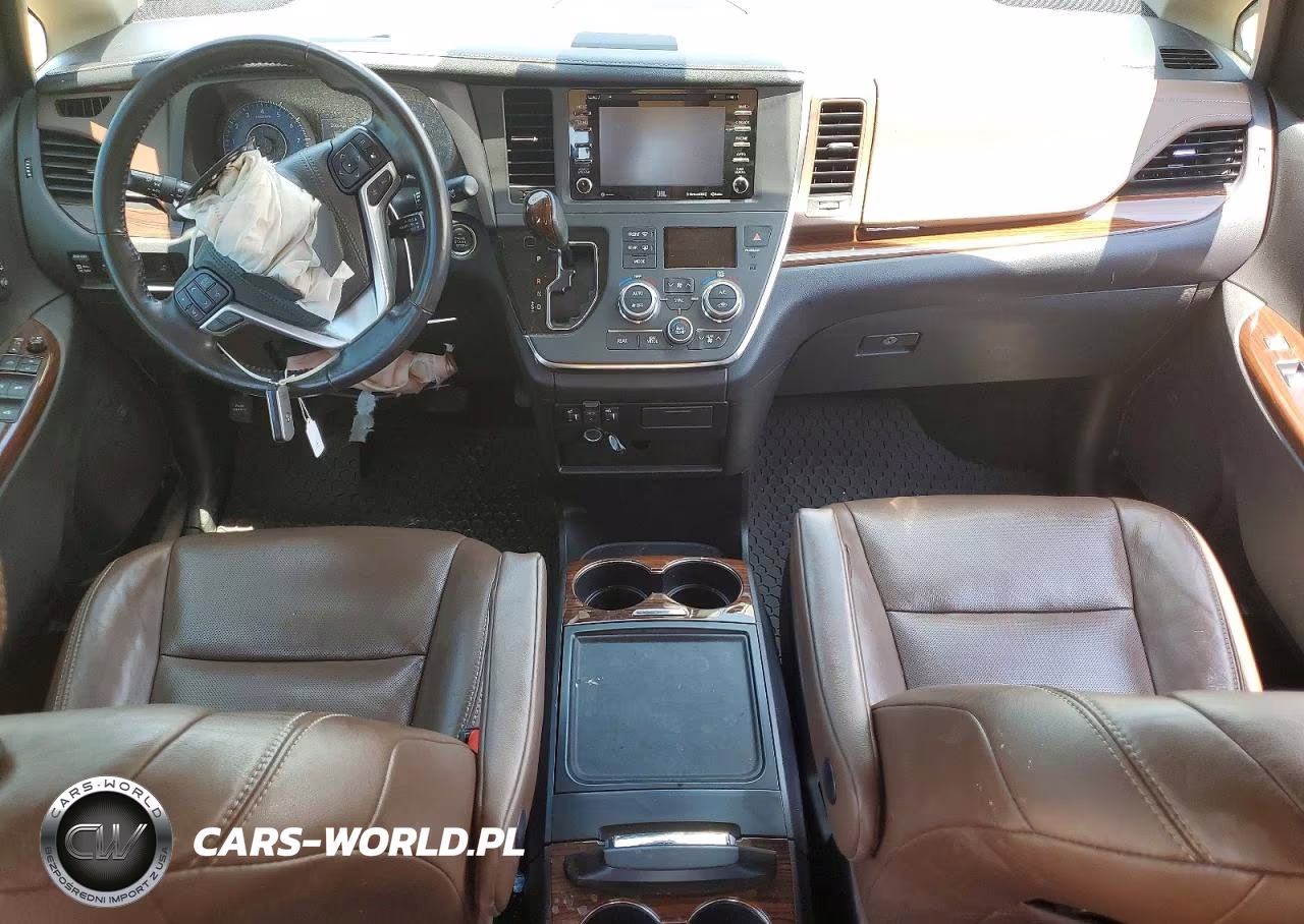2018 Toyota Sienna Limited 7-Passenger VIN:5TDYZ3DC5JS931106 - 8