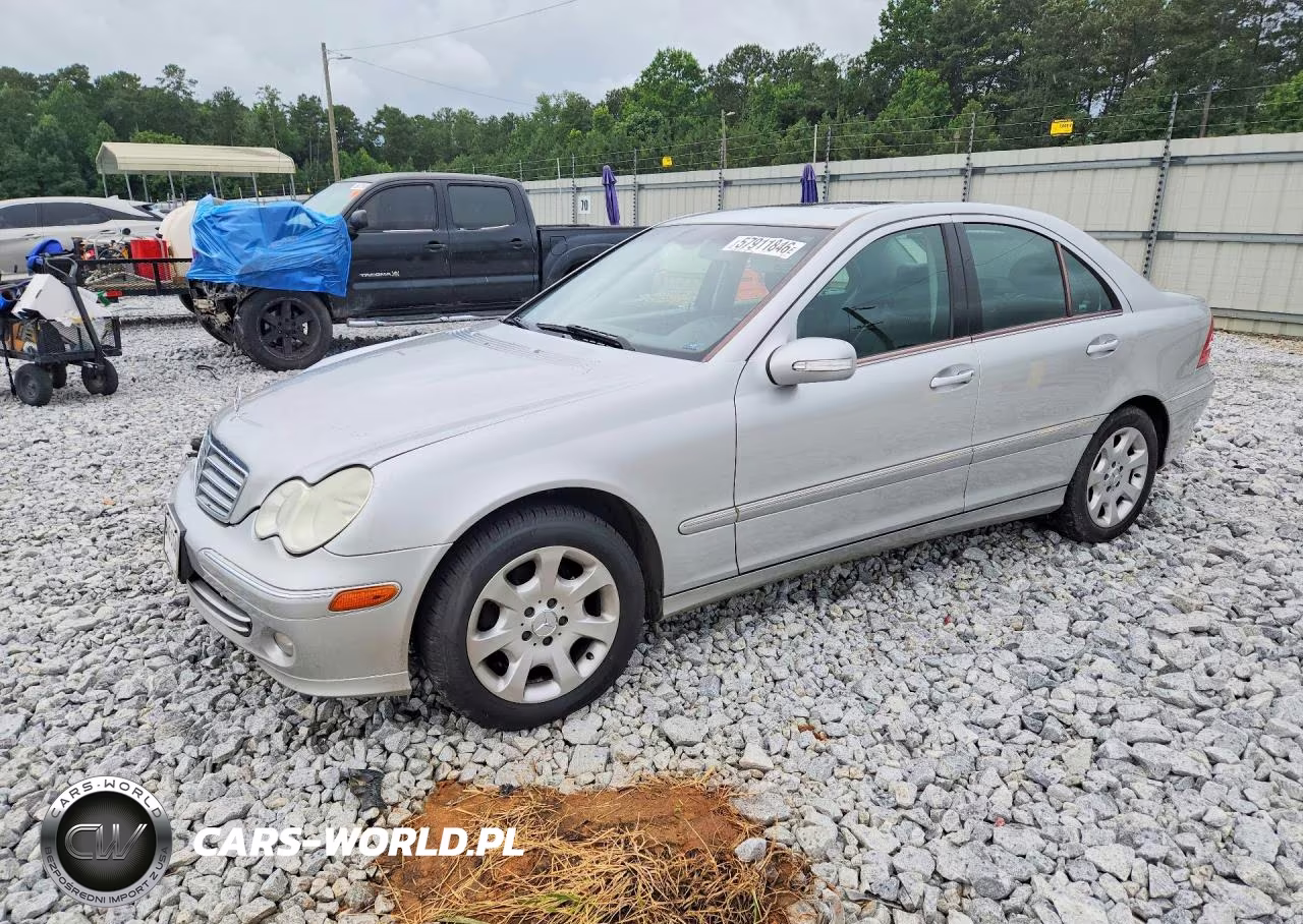 2005 Mercedes-Benz C 240 4Matic