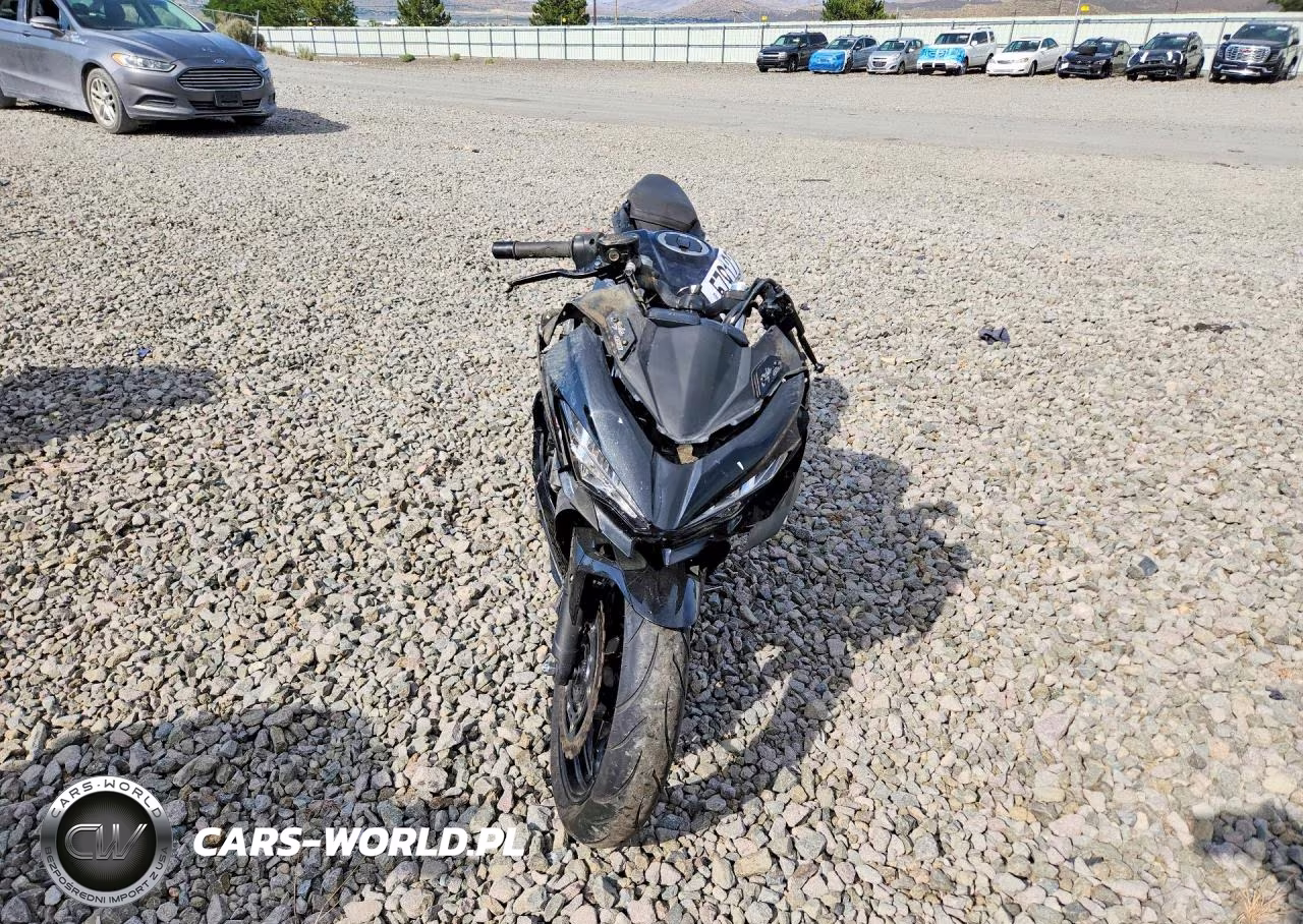 2019 Kawasaki Ex400 VIN:JKAEXKG16KDA24808 - 2