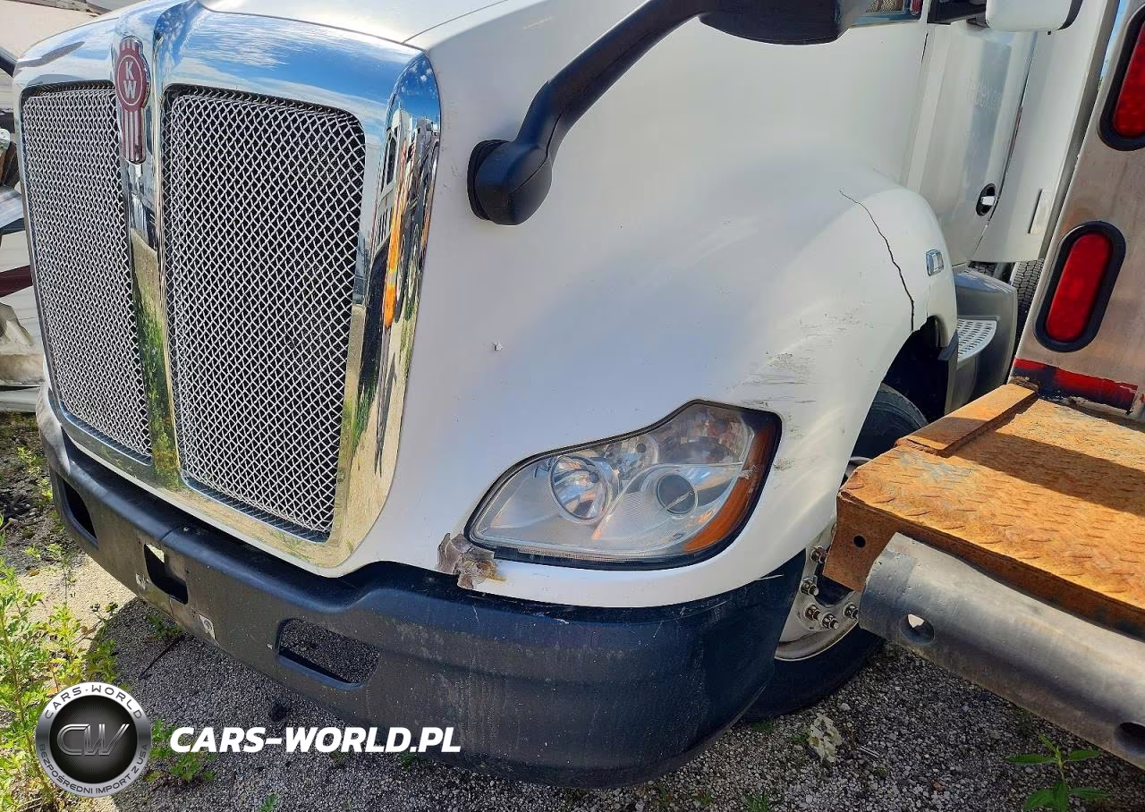 2016 Kenworth T680 Semi Truck VIN:1XKYA48X1GJ119144 - 9
