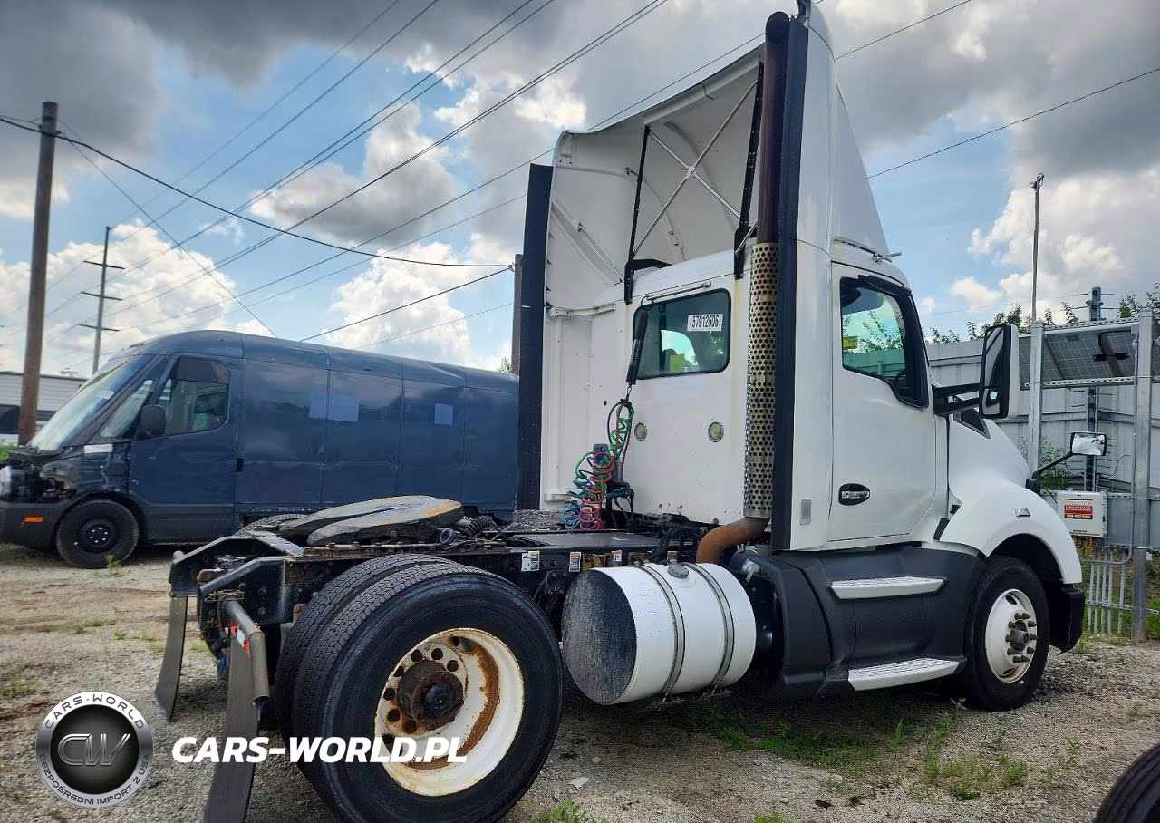 2016 Kenworth T680 Semi Truck VIN:1XKYA48X5GJ119146 - 4