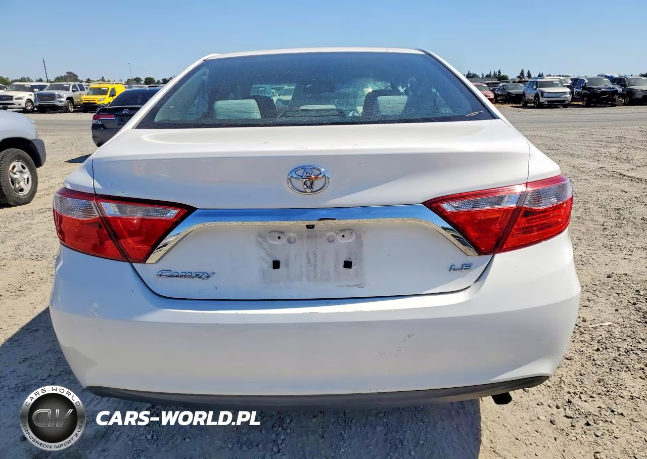 2015 Toyota Camry Le VIN:4T4BF1FK8FR490549 - 6