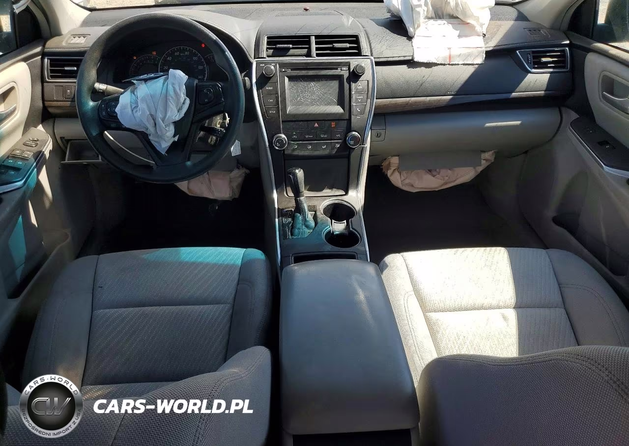 2015 Toyota Camry Le VIN:4T4BF1FK8FR490549 - 8