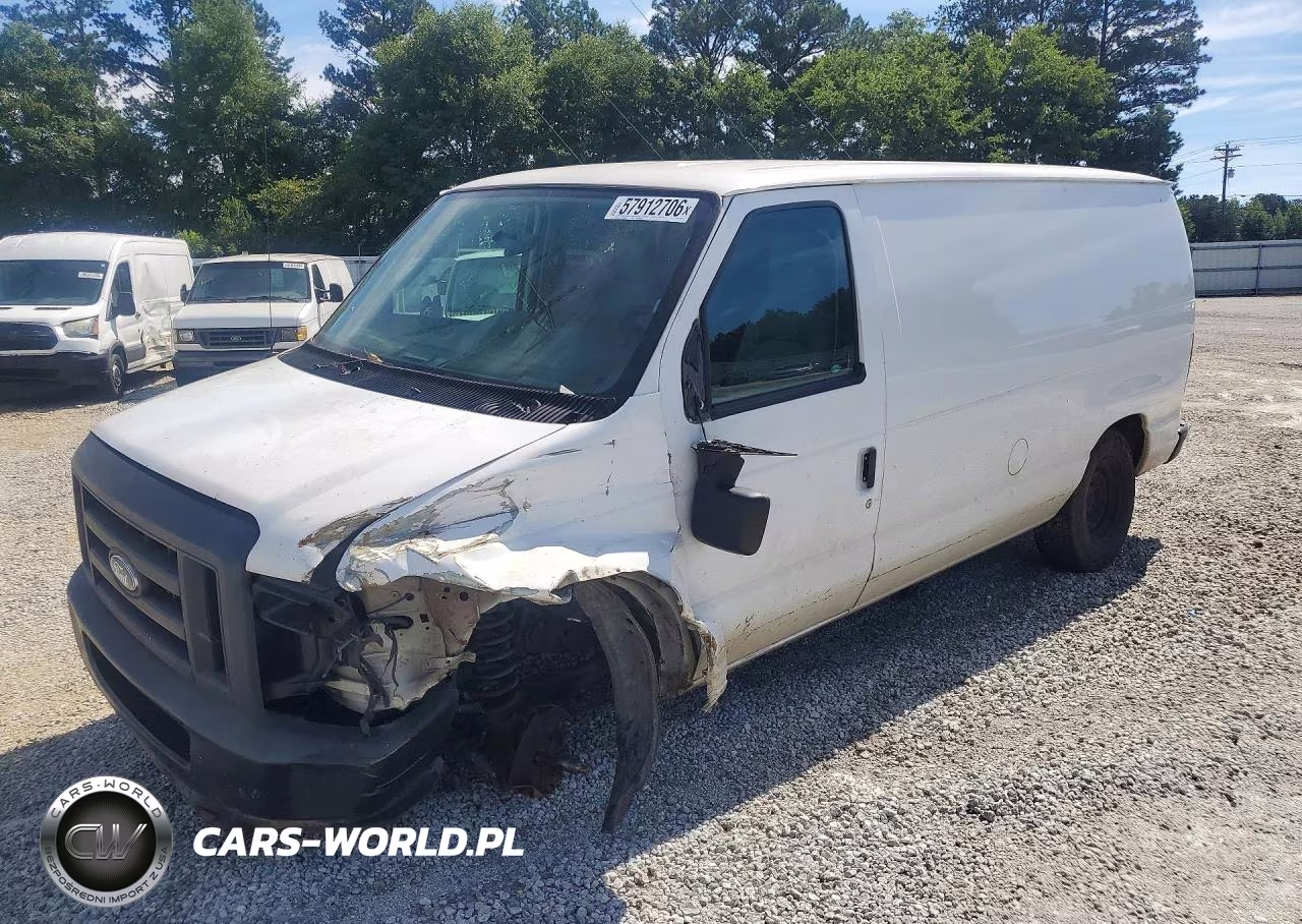 2013 Ford Econoline E150 Van – zdjęcie 1 z 13