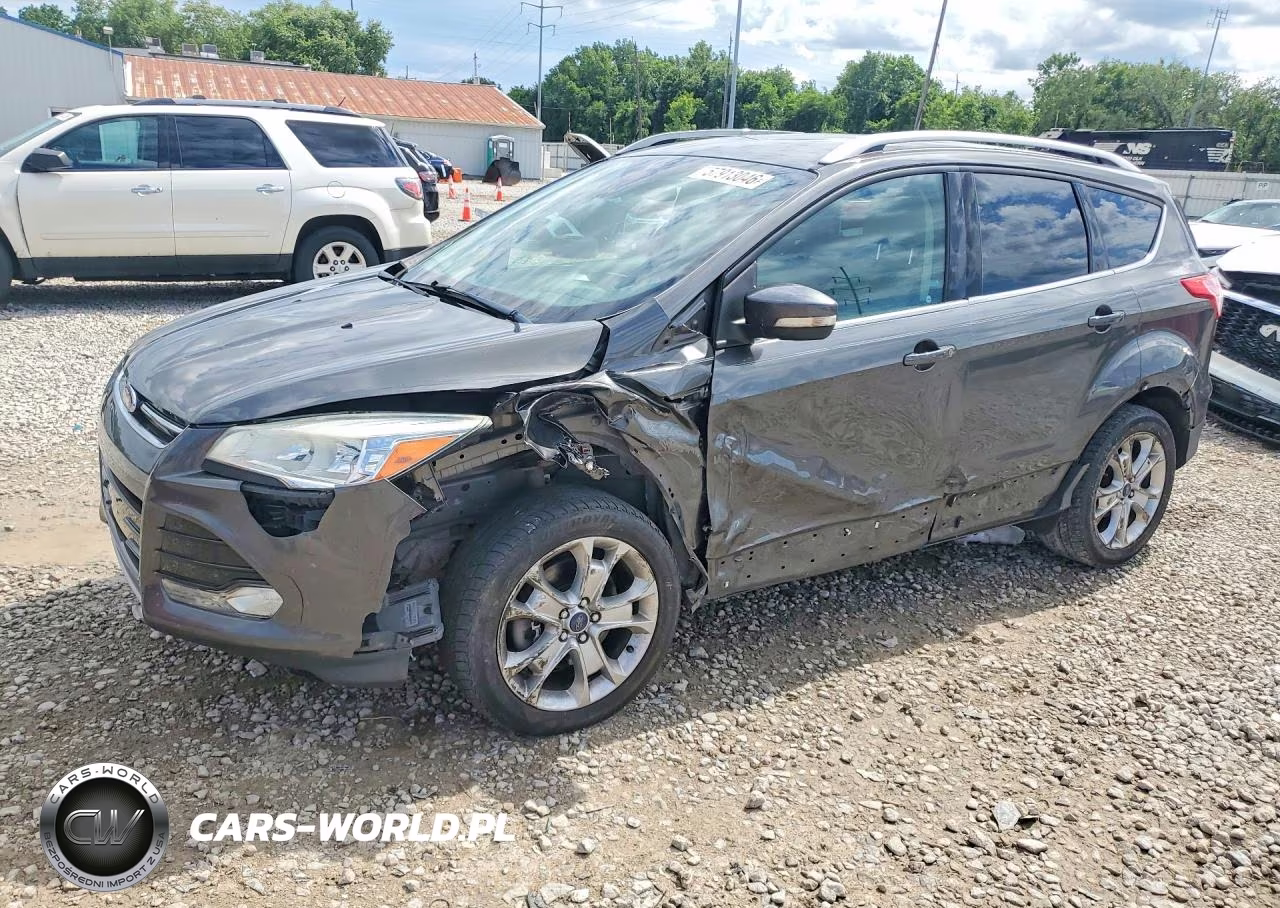 2016 Ford Escape Titanium – zdjęcie 1 z 13