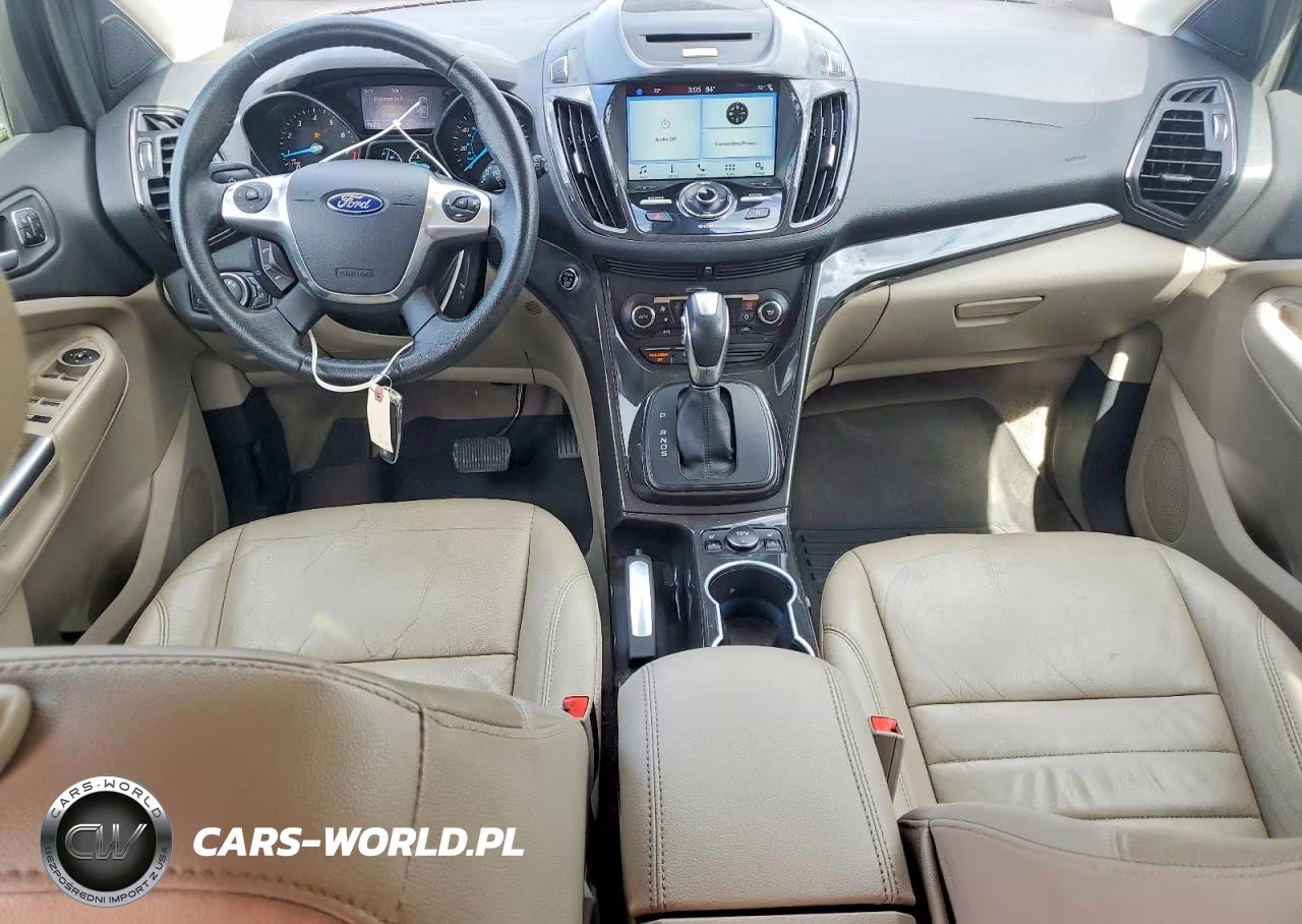 2016 Ford Escape Titanium VIN:1FMCU9J9XGUA36604 - 8