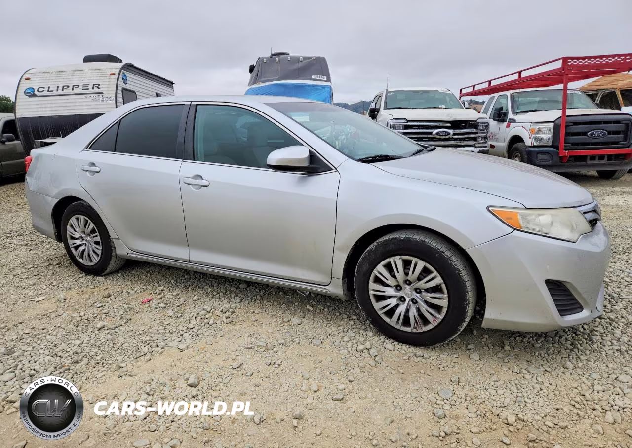 2012 Toyota Camry Le VIN:4T4BF1FK2CR249906 - 4