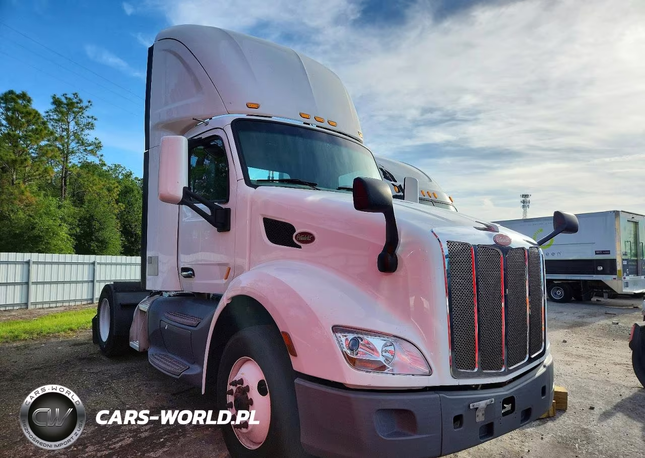2018 Peterbilt 579 Semi Truck – zdjęcie 1 z 10