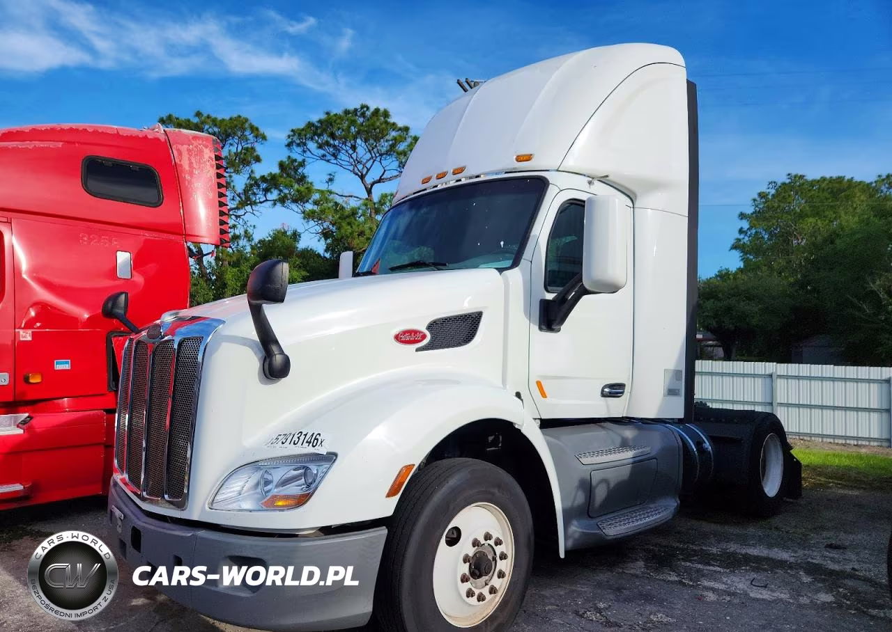 2018 Peterbilt 579 Semi Truck VIN:1XPBA48X4JD478137 - 2