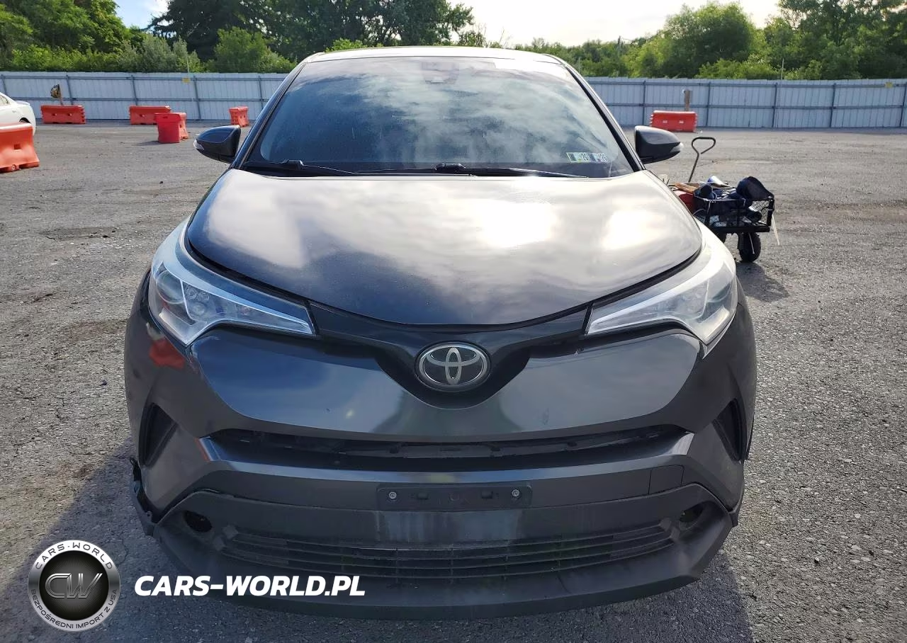 2018 Toyota C-Hr Xle VIN:JTNKHMBX6J1000854 - 5