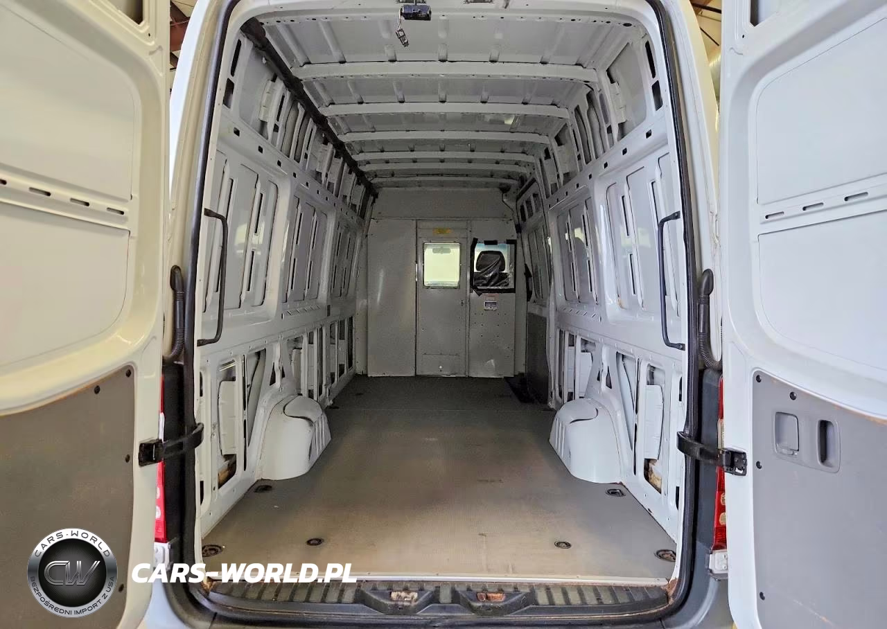 2016 Mercedes-Benz Sprinter 2500 VIN:WD3PE8CD9GP184136 - 10