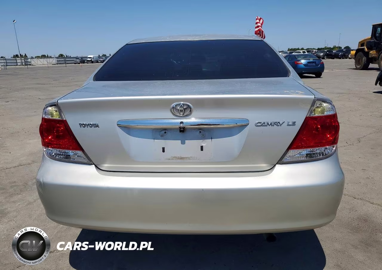 2005 Toyota Camry Le VIN:4T1BE32K05U503369 - 6