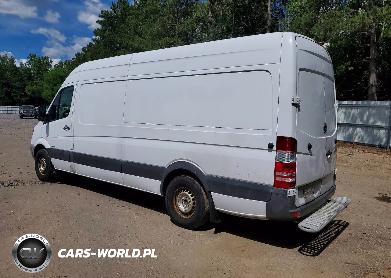 2012 Mercedes-Benz Sprinter 2500 VIN:WD3PE8CB5C5699977 - 2