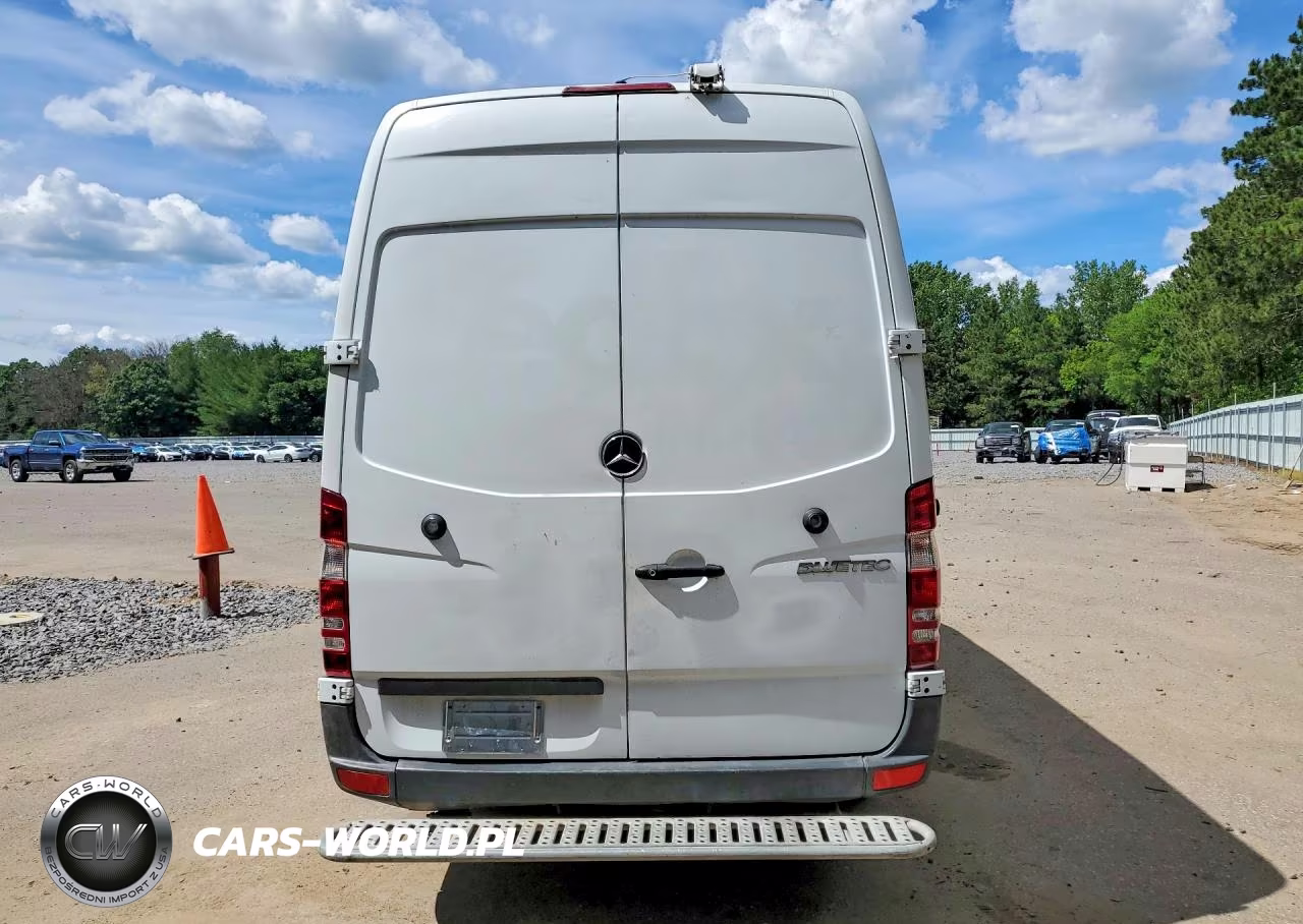 2012 Mercedes-Benz Sprinter 2500 VIN:WD3PE8CB5C5699977 - 6