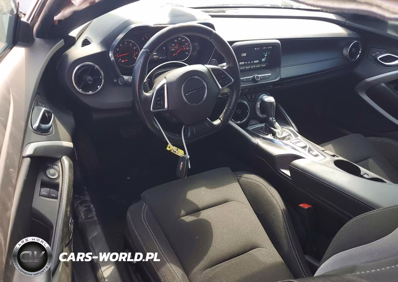 2018 Chevrolet Camaro Lt VIN:1G1FB1RS6J0158657 - 8
