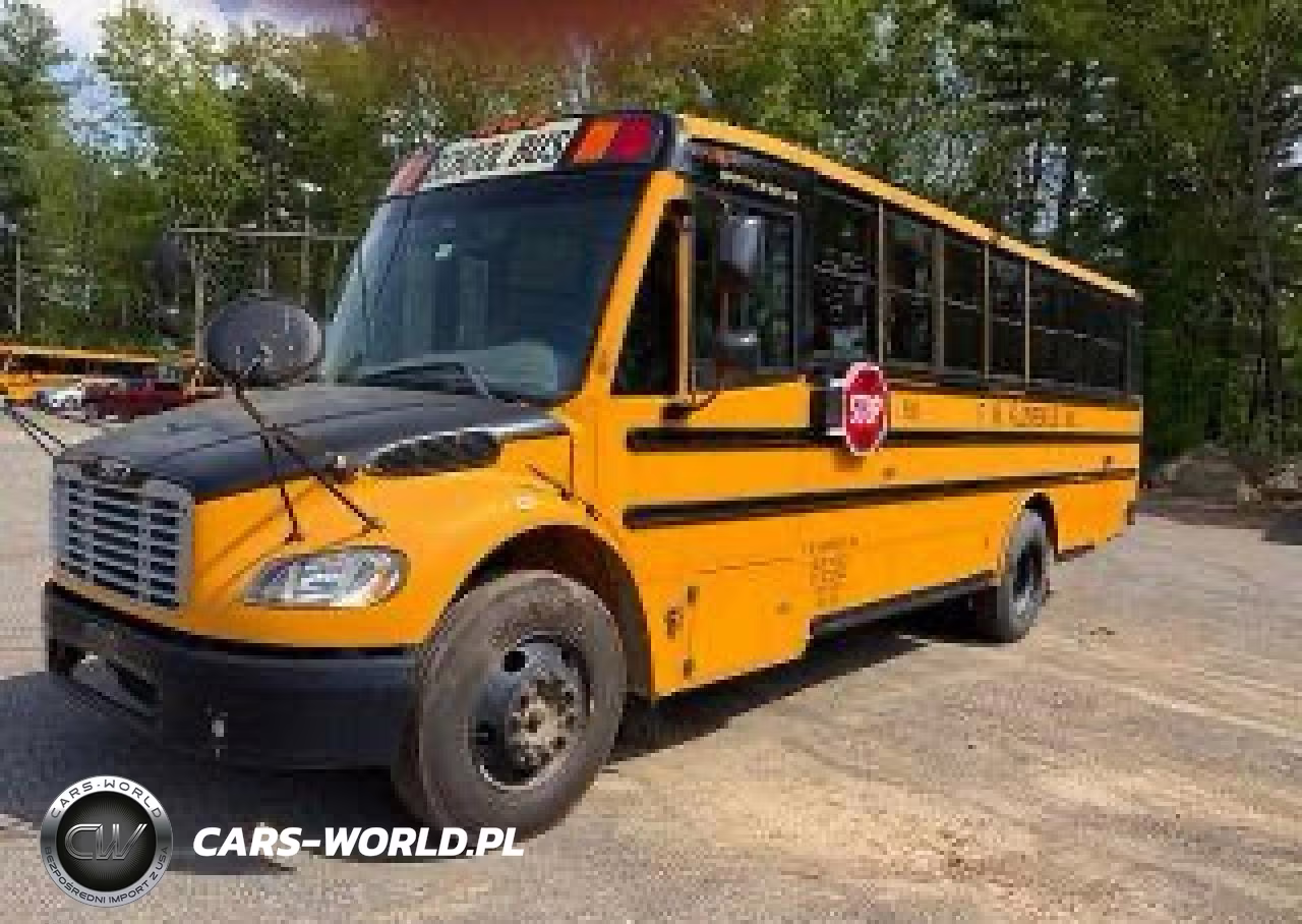 2015 Freightliner Chassis B2B VIN:4UZABPDU9FCGL9813 - 2