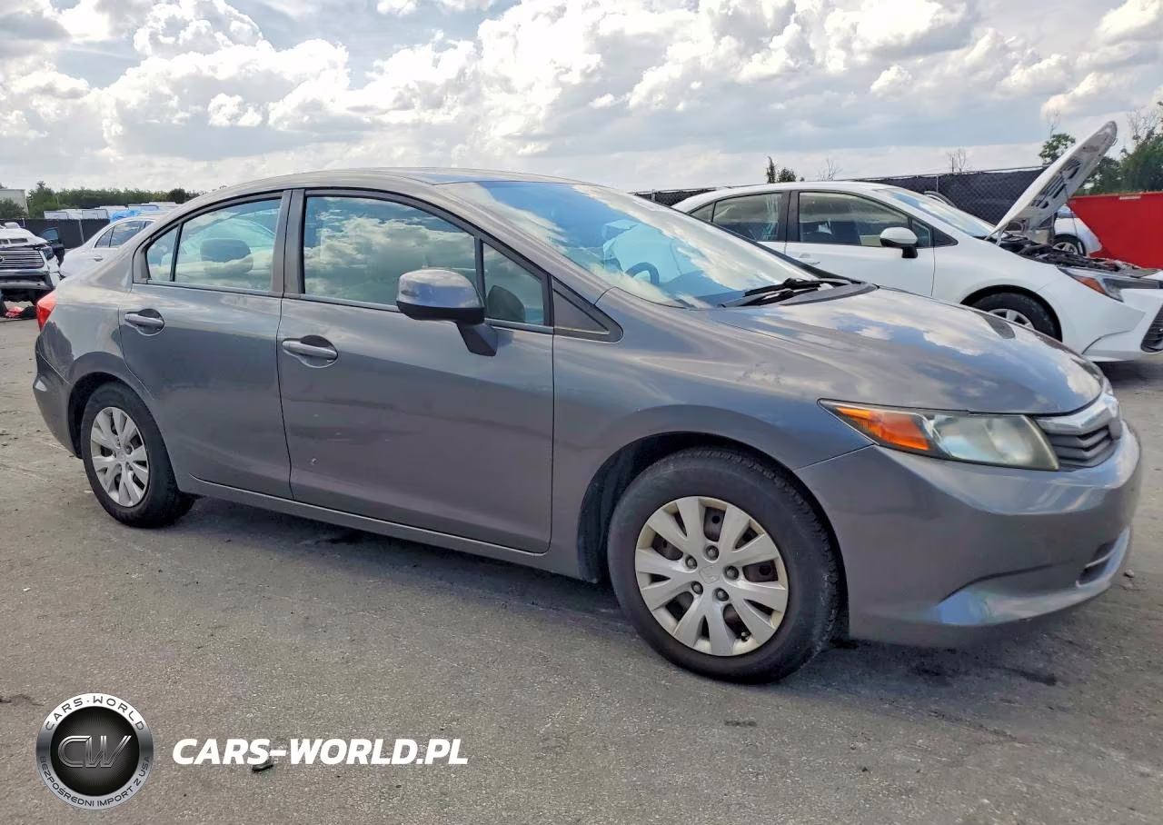 2012 Honda Civic Lx VIN:2HGFB2F50CH315398 - 4