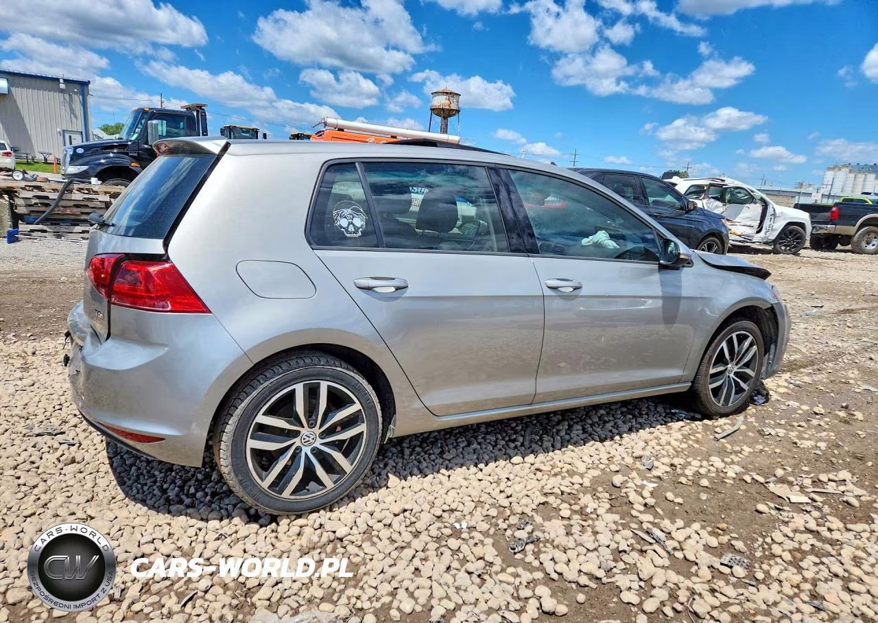 2015 Volkswagen Golf VIN:3VW217AU9FM023554 - 3