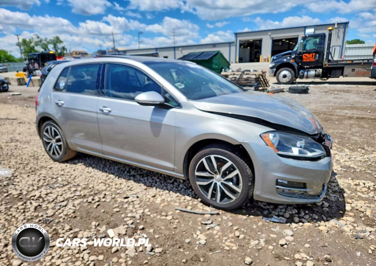 2015 Volkswagen Golf VIN:3VW217AU9FM023554 - 4