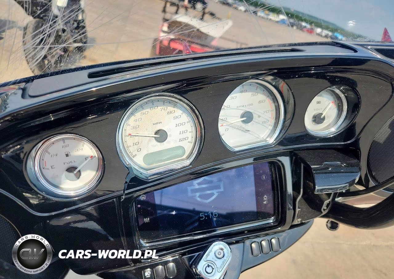 2020 Harley Davidson Flhx VIN:1HD1KBC10LB620224 - 7