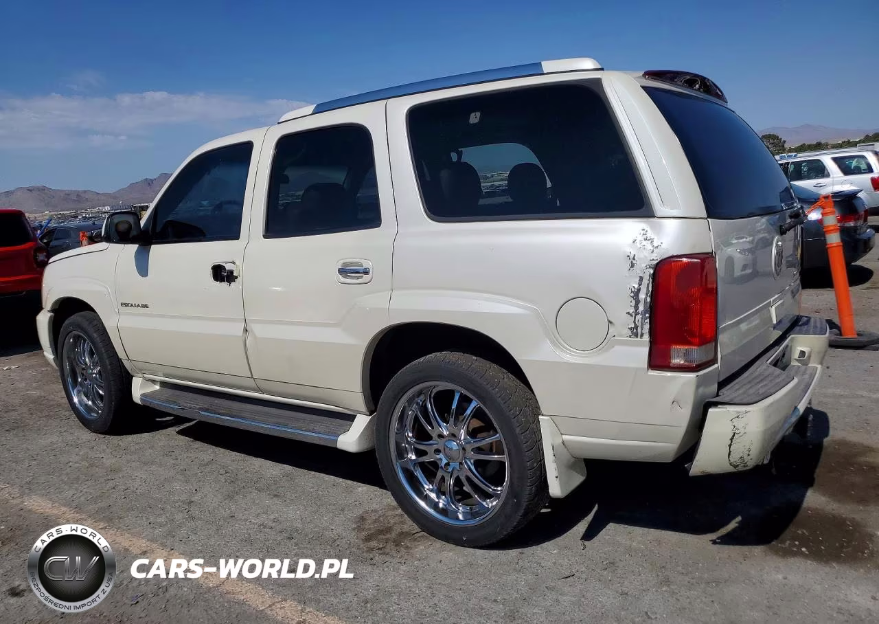 2002 Cadillac Escalade Luxury VIN:1GYEK63N22R111748 - 2