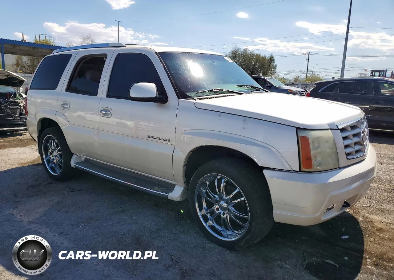 2002 Cadillac Escalade Luxury VIN:1GYEK63N22R111748 - 4