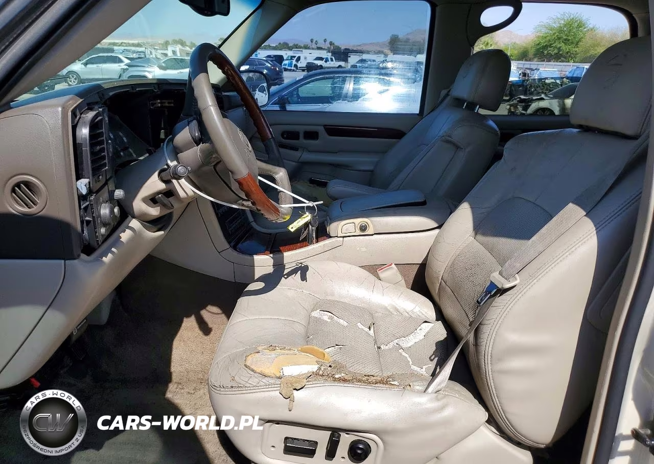 2002 Cadillac Escalade Luxury VIN:1GYEK63N22R111748 - 7