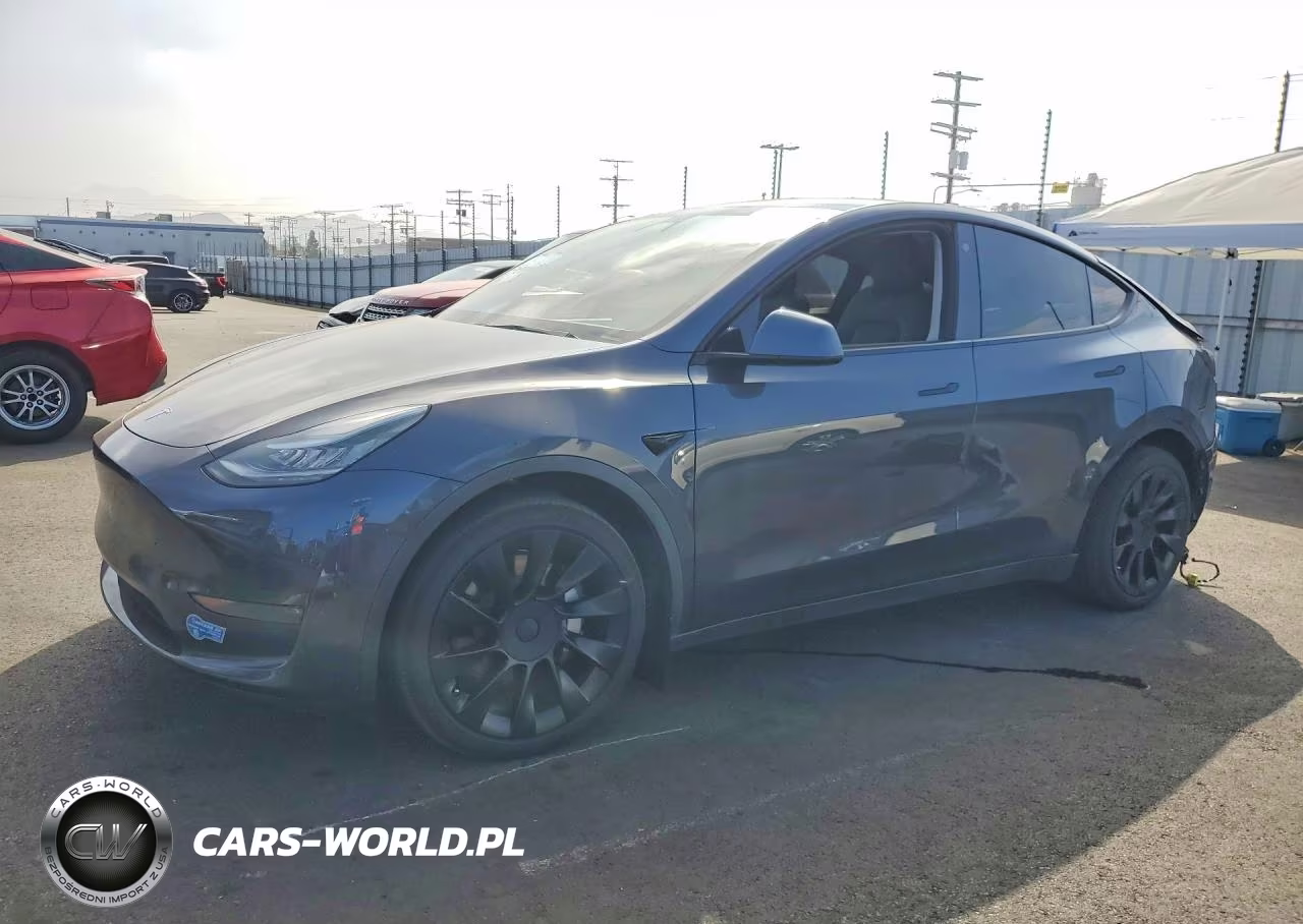 2021 Tesla Model Y – zdjęcie 1 z 13