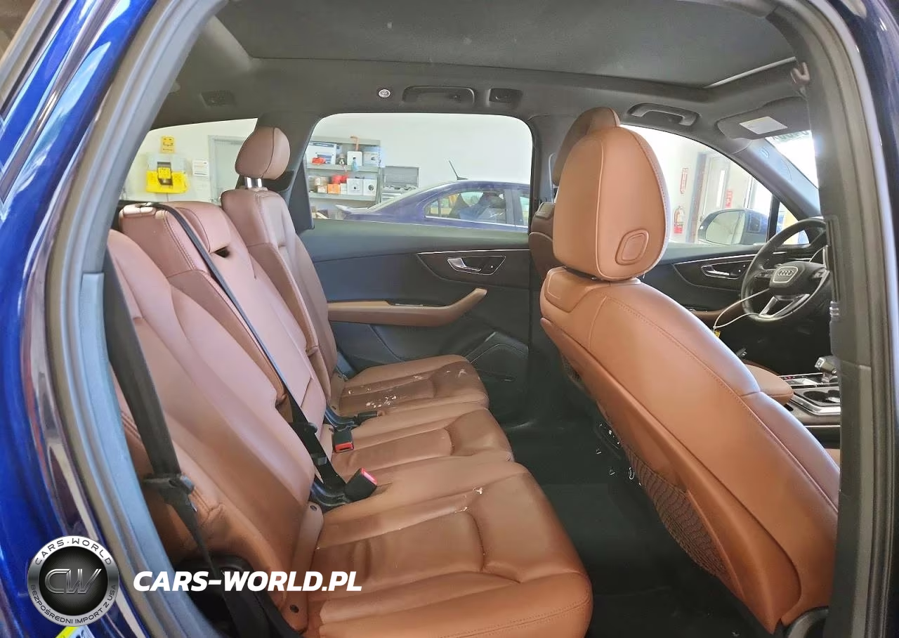 2020 Audi Q7 Premium Plus VIN:WA1LXAF73LD000164 - 11