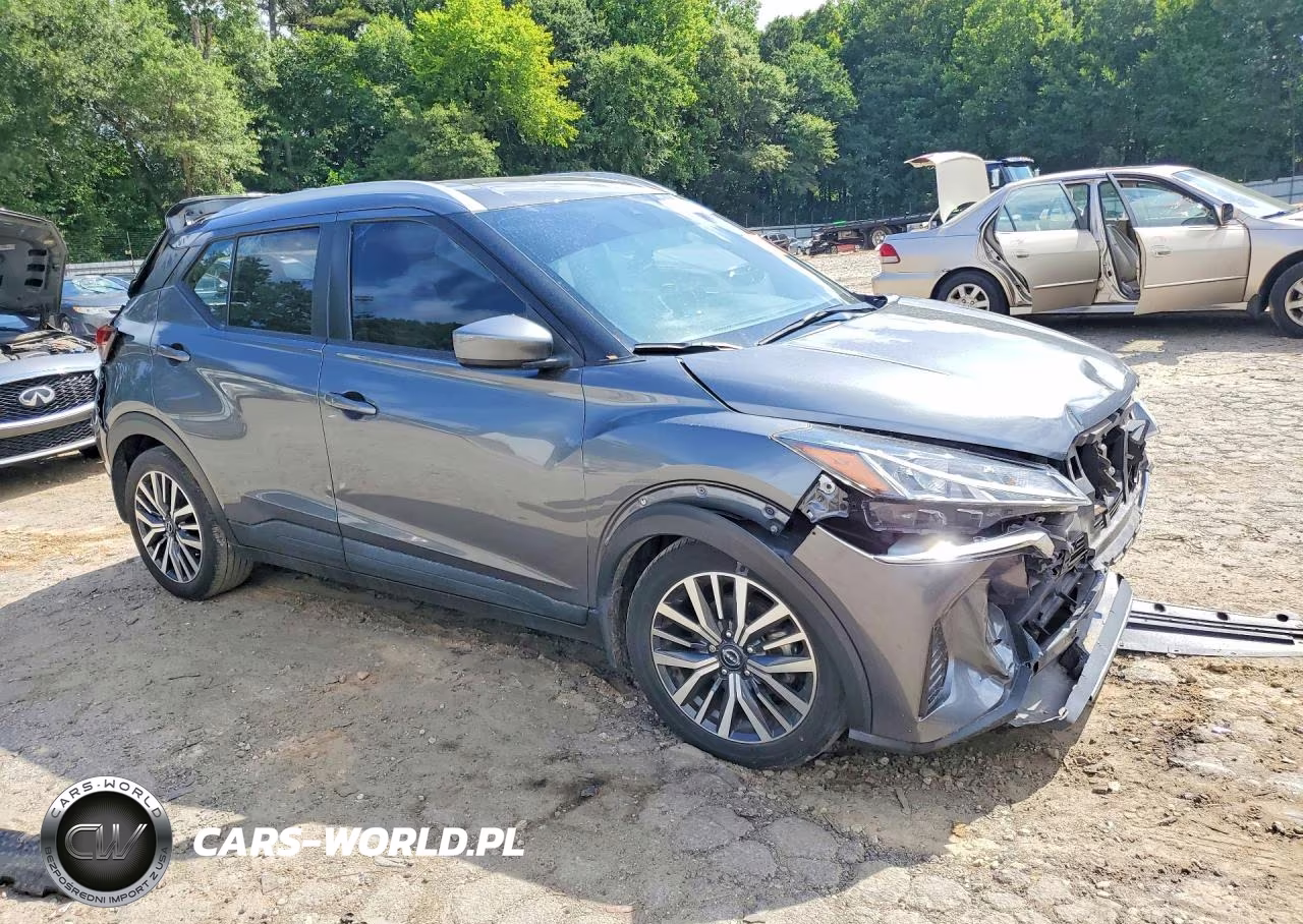 2022 Nissan Kicks Sv VIN:3N1CP5CV6NL497517 - 4