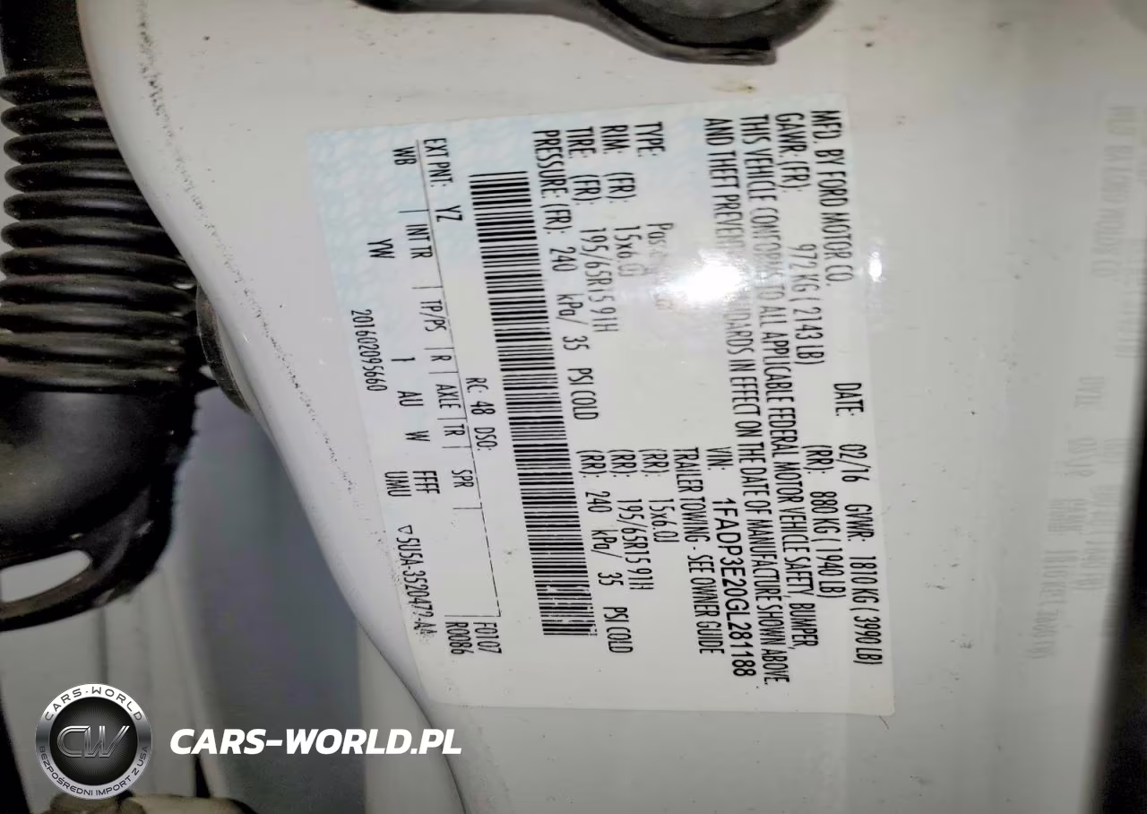 2016 Ford Focus S VIN:1FADP3E20GL281188 - 12