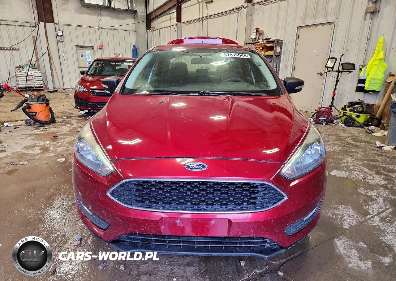 2017 Ford Focus Sel VIN:1FADP3H29HL221052 - 5