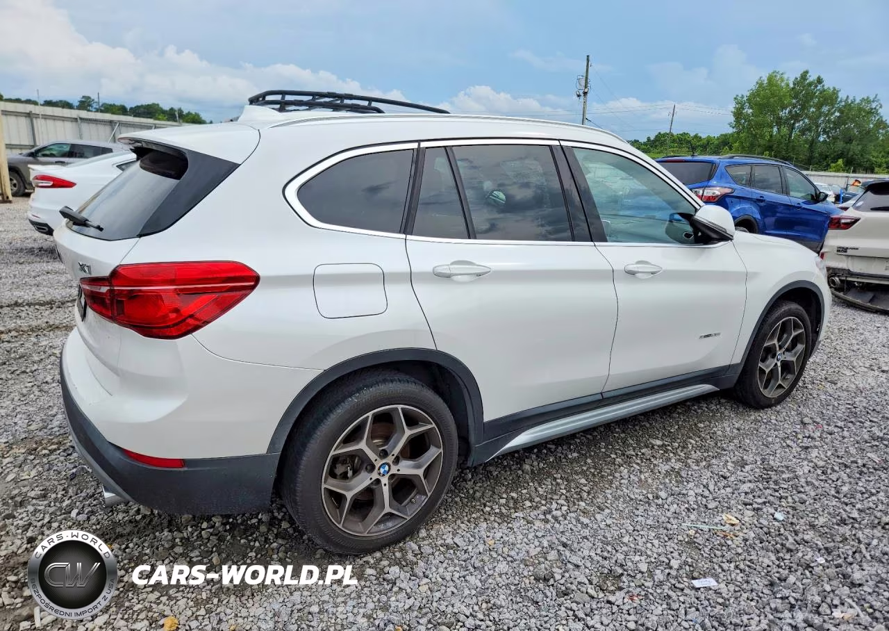 2018 BMW X1 Sdrive28I VIN:WBXHU7C31J5H42519 - 3