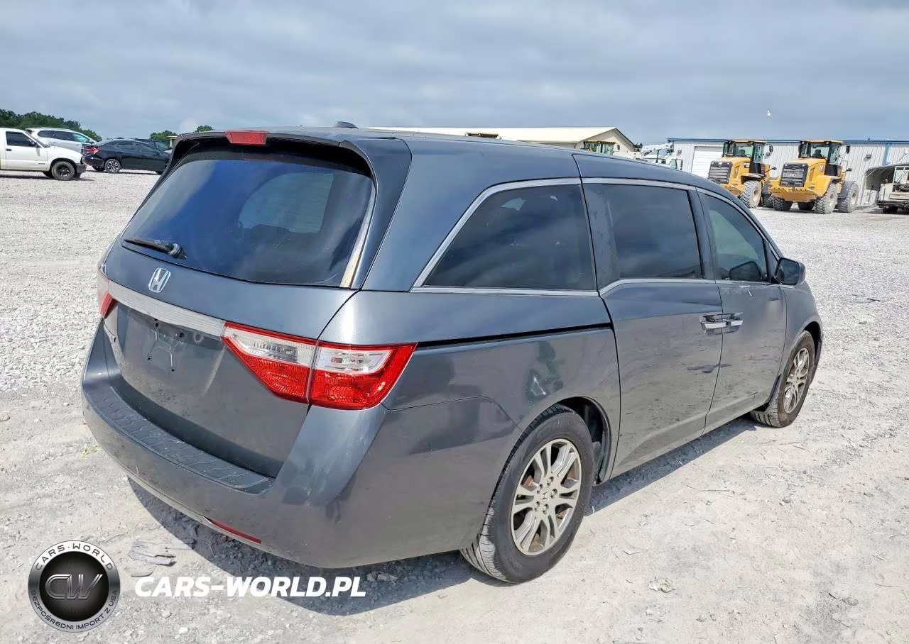 2013 Honda Odyssey Exl VIN:5FNRL5H63DB060592 - 3