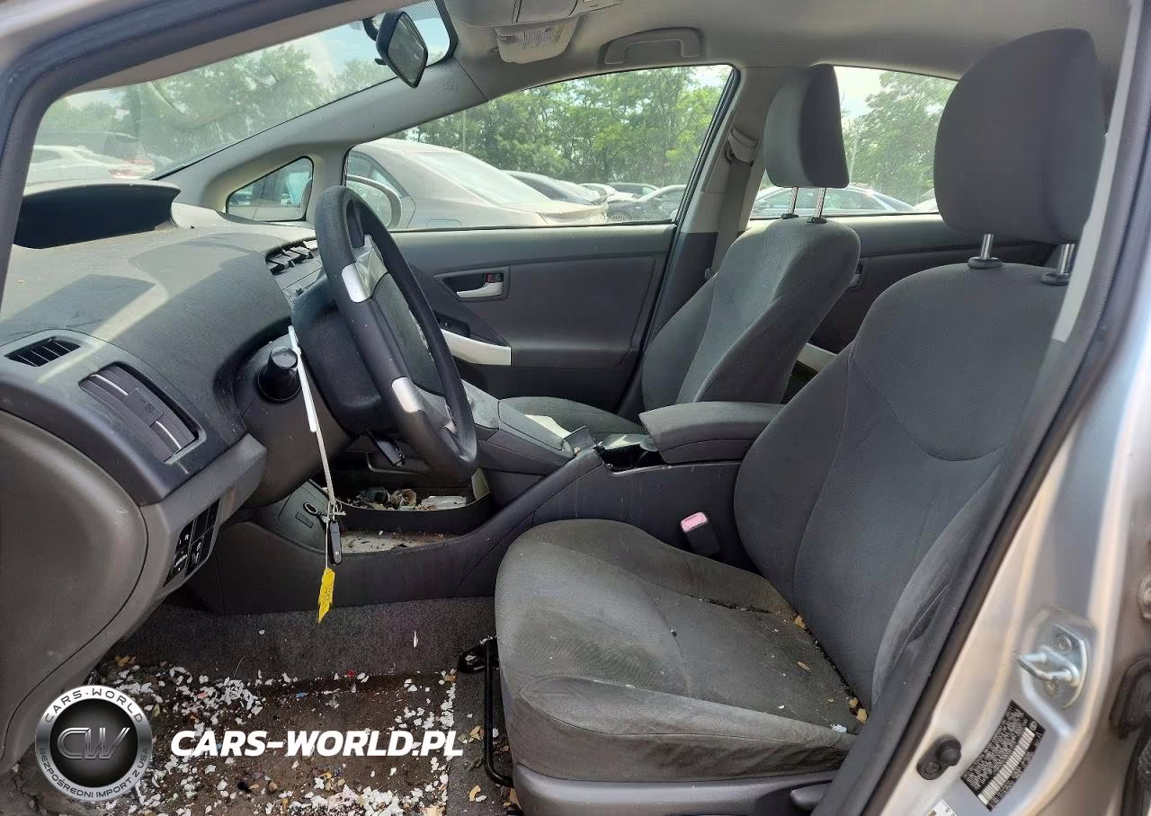 2011 Toyota Prius Two VIN:JTDKN3DU5B0287315 - 7
