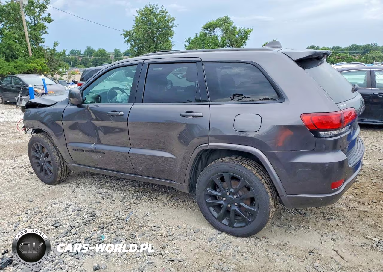 2020 Jeep Grand Cherokee Laredo VIN:1C4RJFAG2LC111414 - 2
